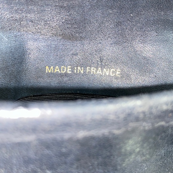 Authentic CHANEL Caviar Quilted CC Logo Wallet - Picture 11 of 16